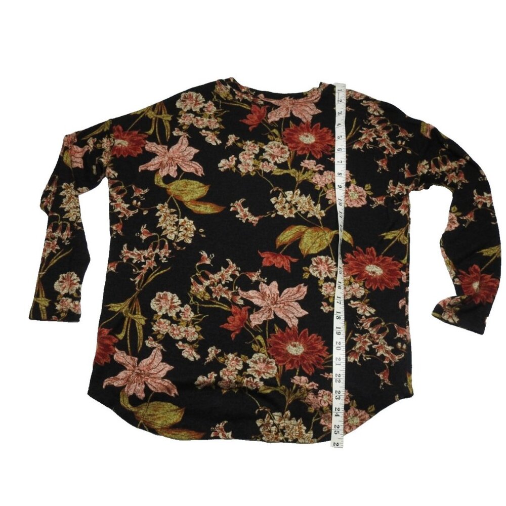 Well Worn Floral Long Sleeve Top Small Black V Neck Boho Stretch Lightweight - Picture 6 of 9